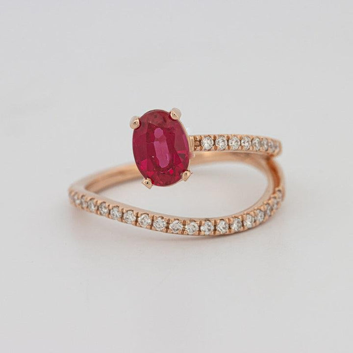 TWISTED GEM RING (PINK SAPPHIRE) - ZIZOV DIAMONDS