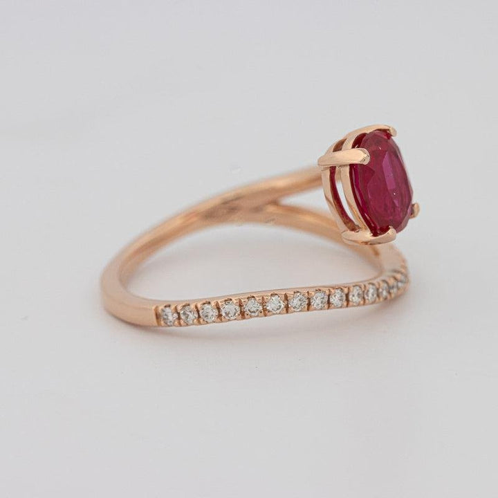 TWISTED GEM RING (PINK SAPPHIRE) - ZIZOV DIAMONDS