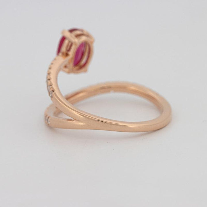TWISTED GEM RING (PINK SAPPHIRE) - ZIZOV DIAMONDS