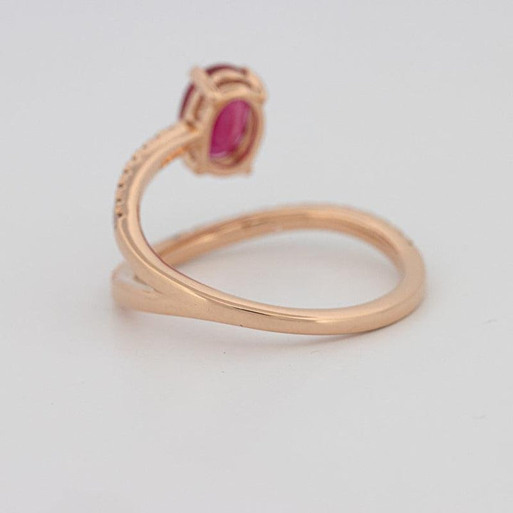 TWISTED GEM RING (PINK SAPPHIRE) - ZIZOV DIAMONDS